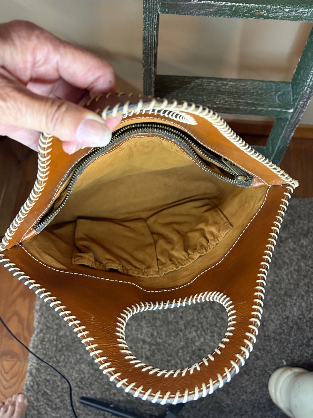 Patricia Nash Tooled Leather Circular-Handle Shoulder Bag in Cognac Brown - Picture 4 of 4